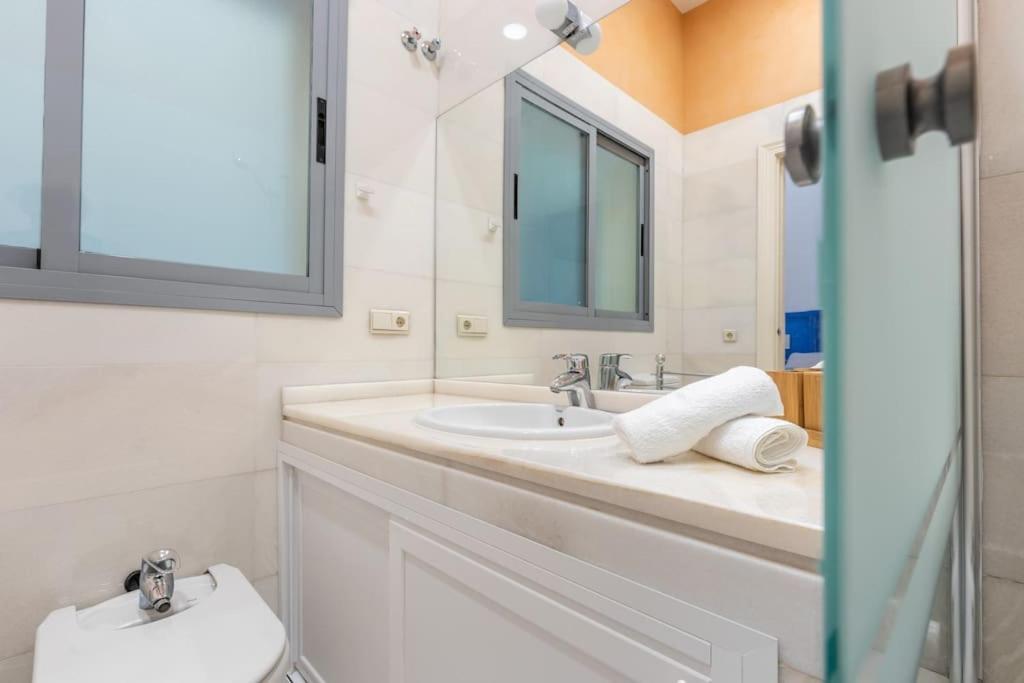 Fantastic Ap In The Heart Of The Maria De Gracia